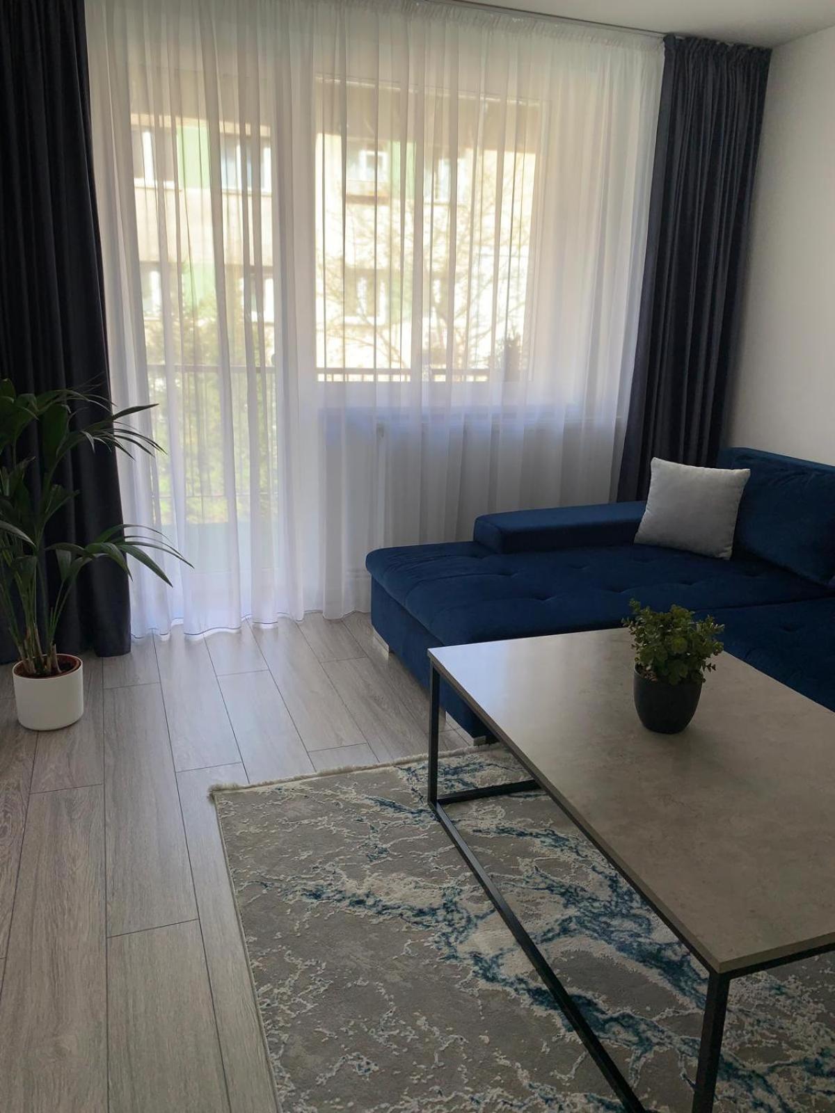 Rose Apartment Piatra Neamţ Eksteriør billede